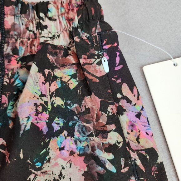 lululemon athletica black print Athletic Shorts - Picture 3 of 13